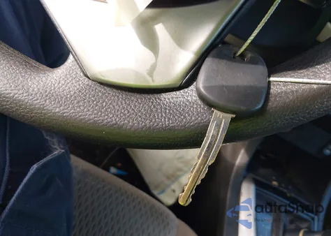 2016 Toyota Corolla Le из США, поврежденный, VIN 5YFBURHE6GP373450